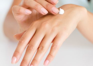 Moisturizing Dry Hands with CBD Skincare